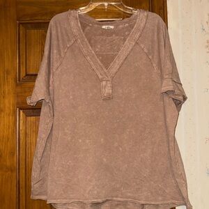 Women's Short Sleeve V-Neck Top - Brown